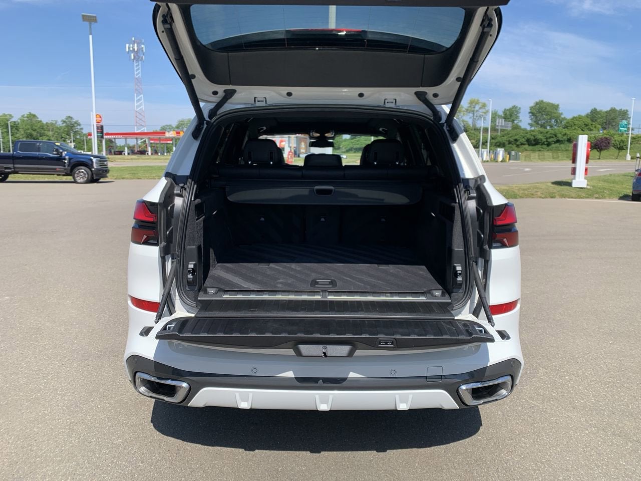 2025 BMW X5 xDrive50e