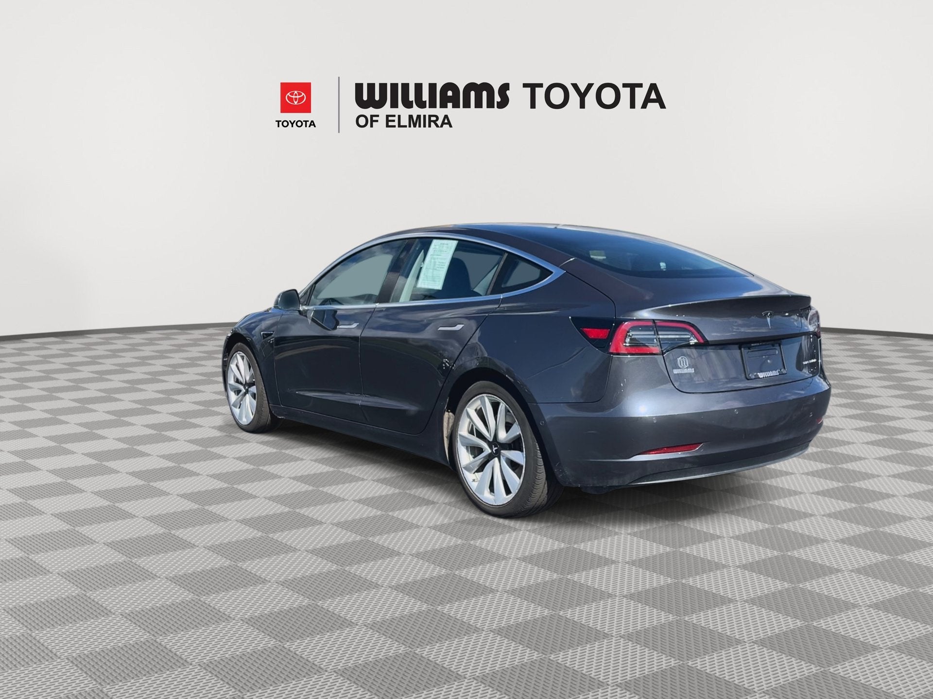 2018 Tesla Model 3 Long Range