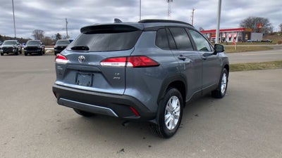 2024 Toyota Corolla Cross LE