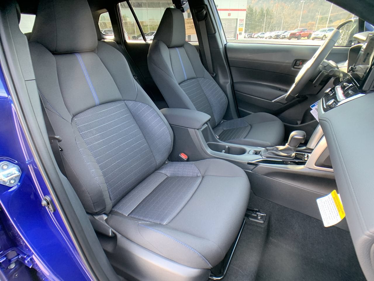 2023 Toyota Corolla Cross Hybrid SE