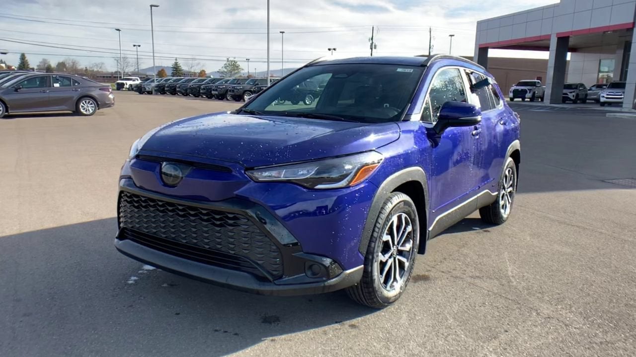 2023 Toyota Corolla Cross Hybrid SE