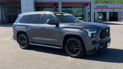 2024 Toyota Sequoia SR5