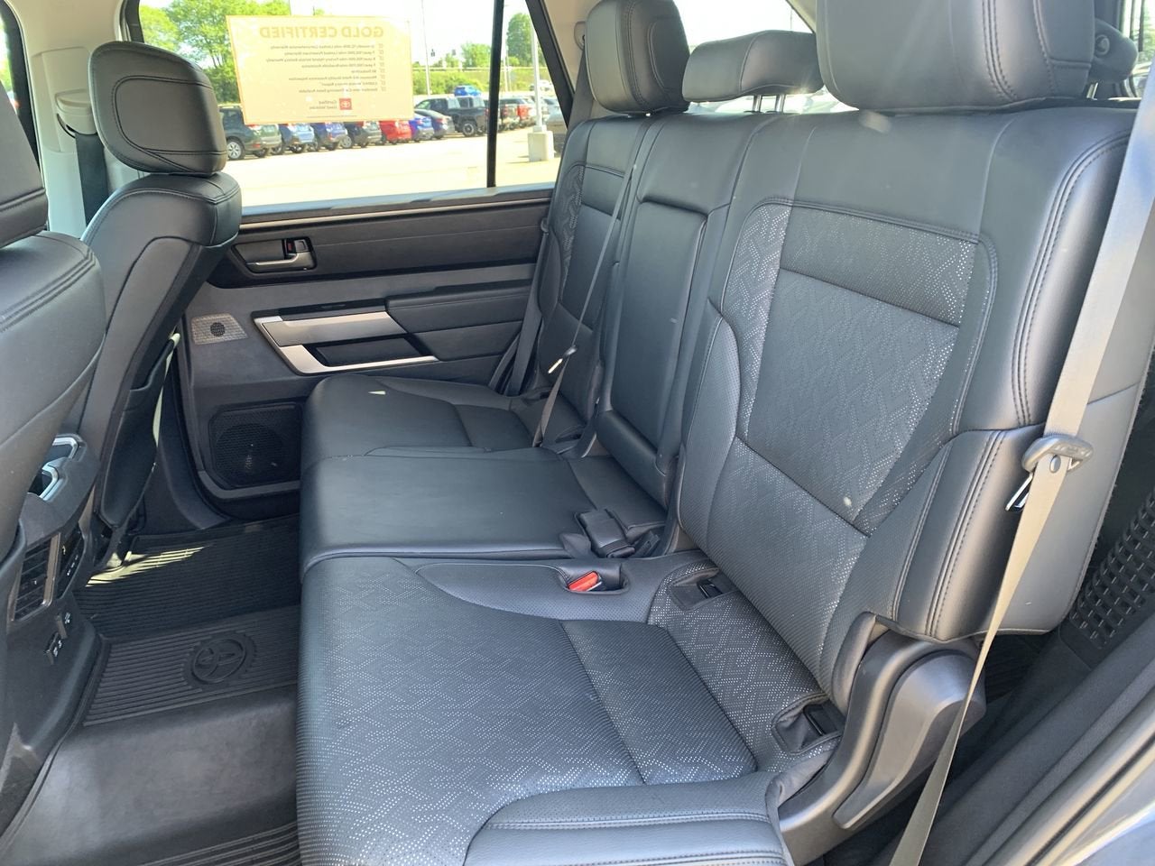 2024 Toyota Sequoia SR5