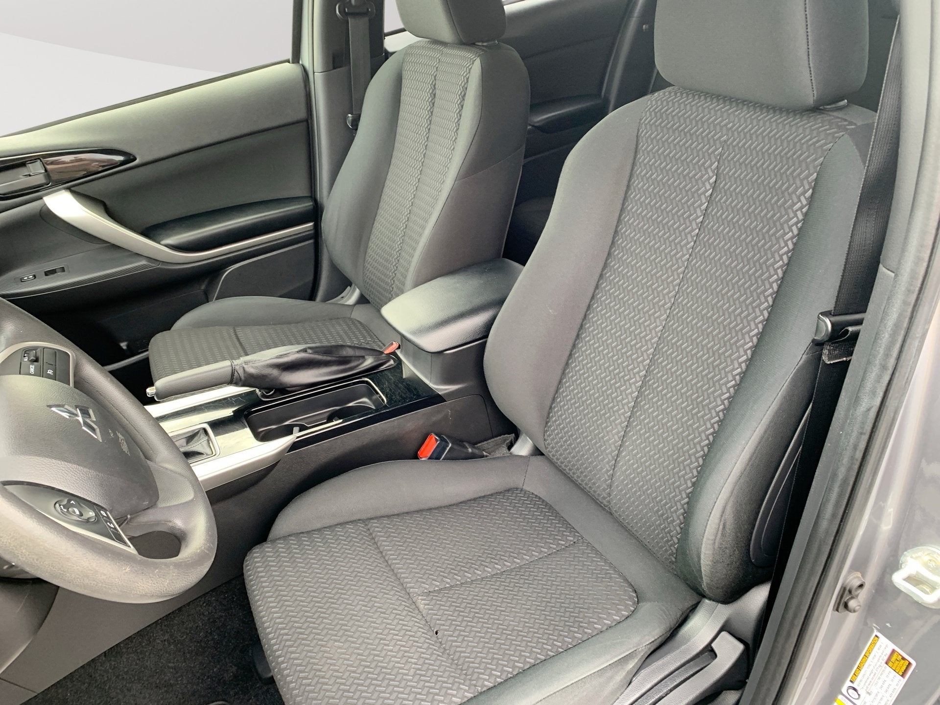 2020 Mitsubishi Eclipse Cross ES