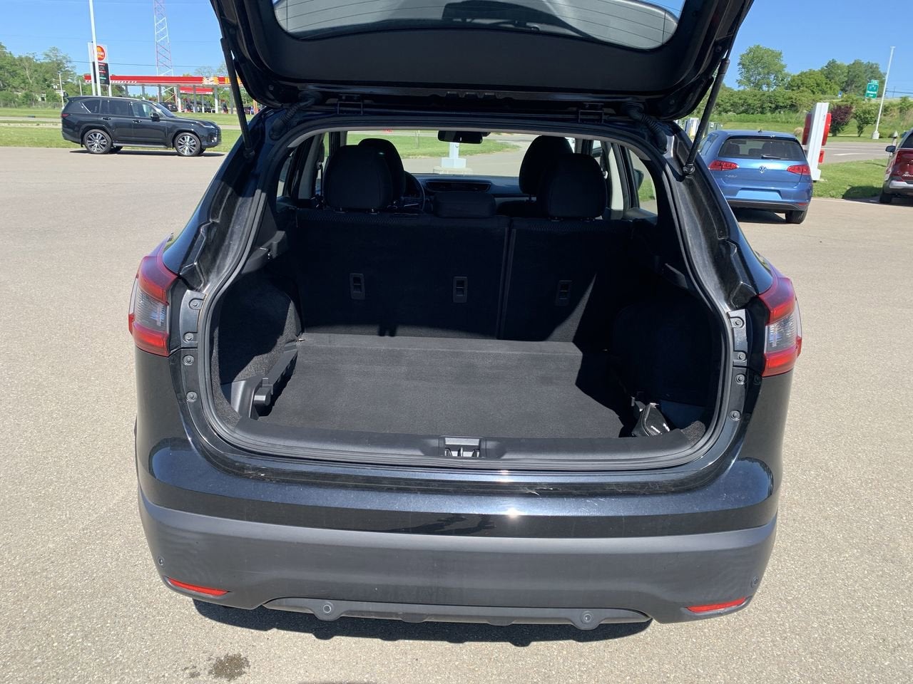 2020 Nissan Rogue Sport S