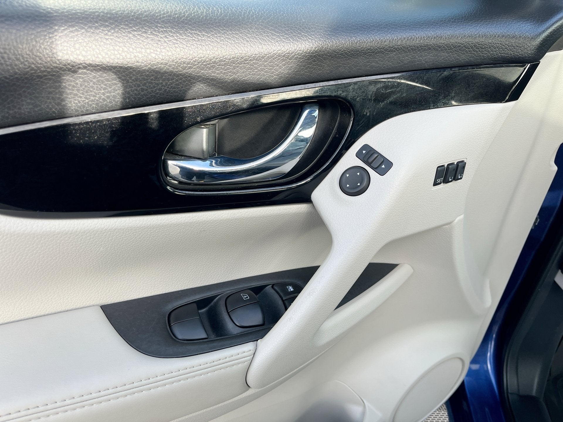 2021 Nissan Rogue Sport SL
