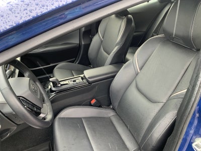 2024 Toyota Prius XLE