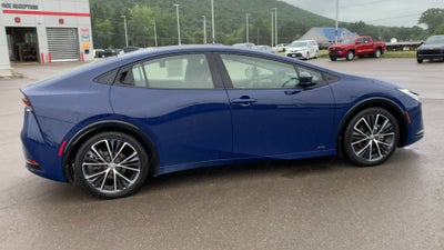 2024 Toyota Prius XLE