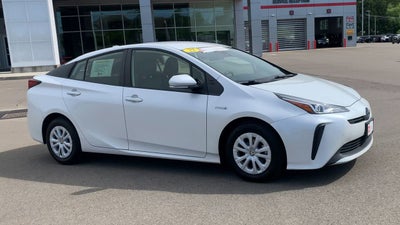 2022 Toyota Prius L