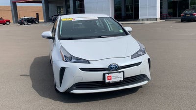 2022 Toyota Prius L