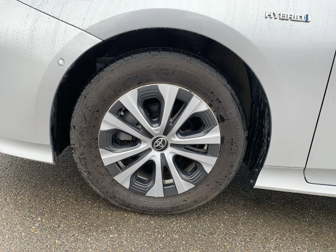 2022 Toyota Prius LE AWD-e