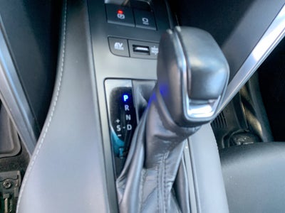 2024 Toyota Venza LE