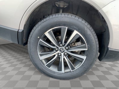 2024 Toyota Venza LE