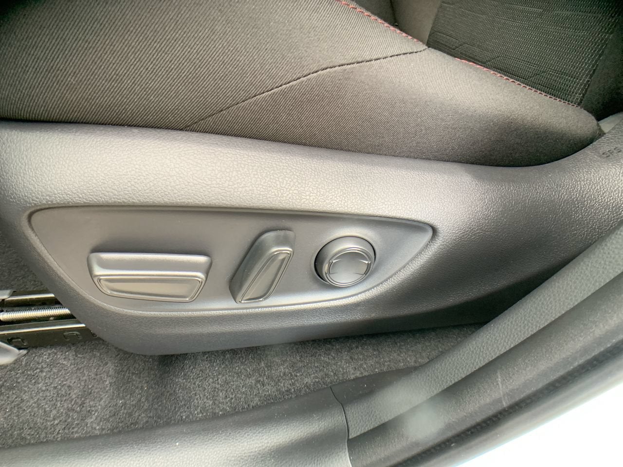 2024 Toyota RAV4 Prime SE