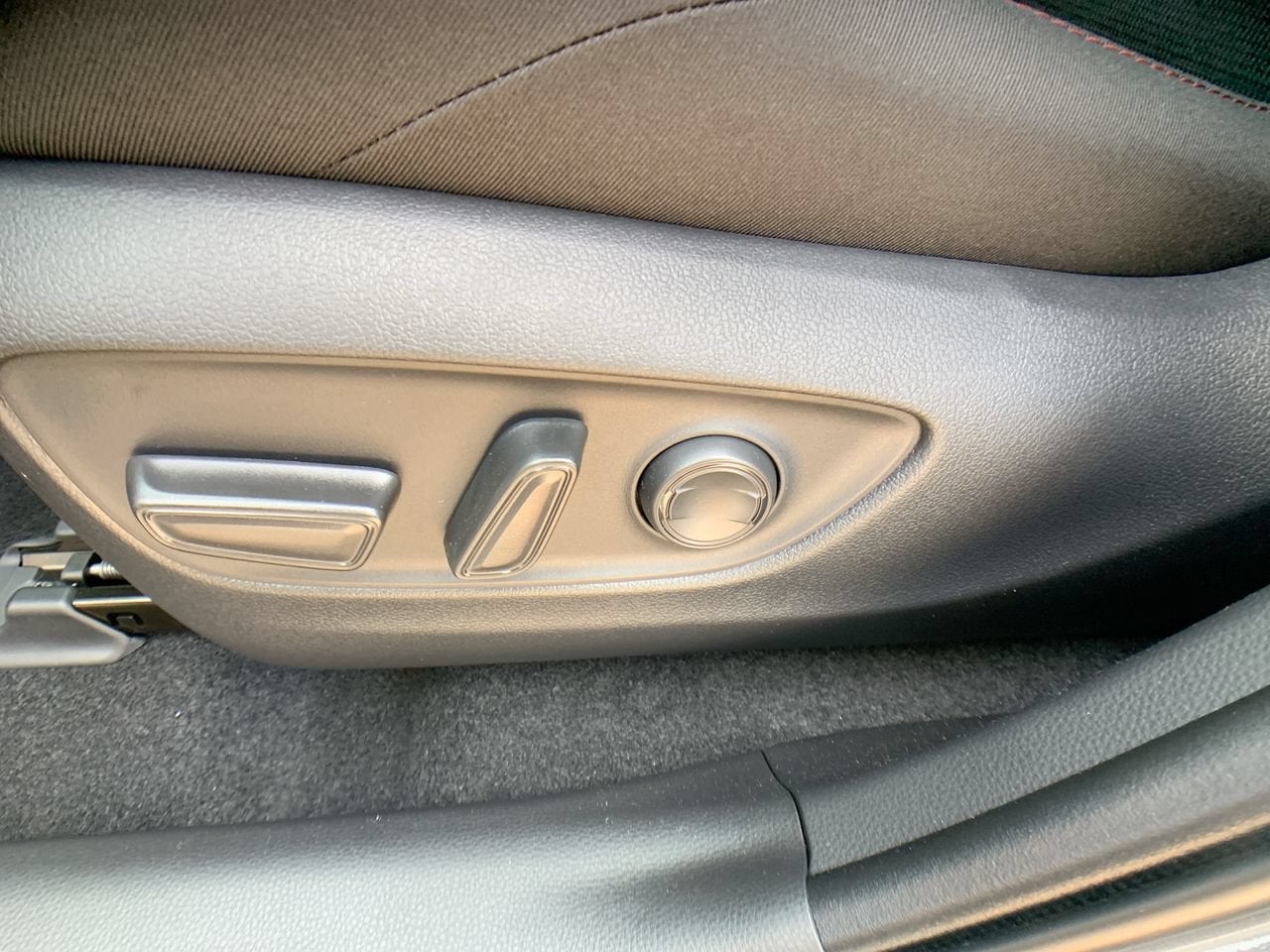 2024 Toyota RAV4 Prime SE