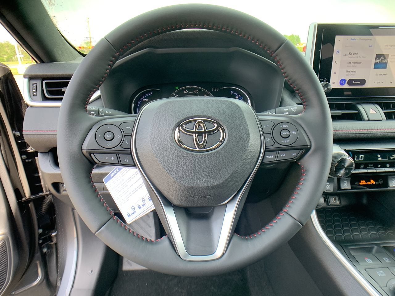 2024 Toyota RAV4 Prime SE