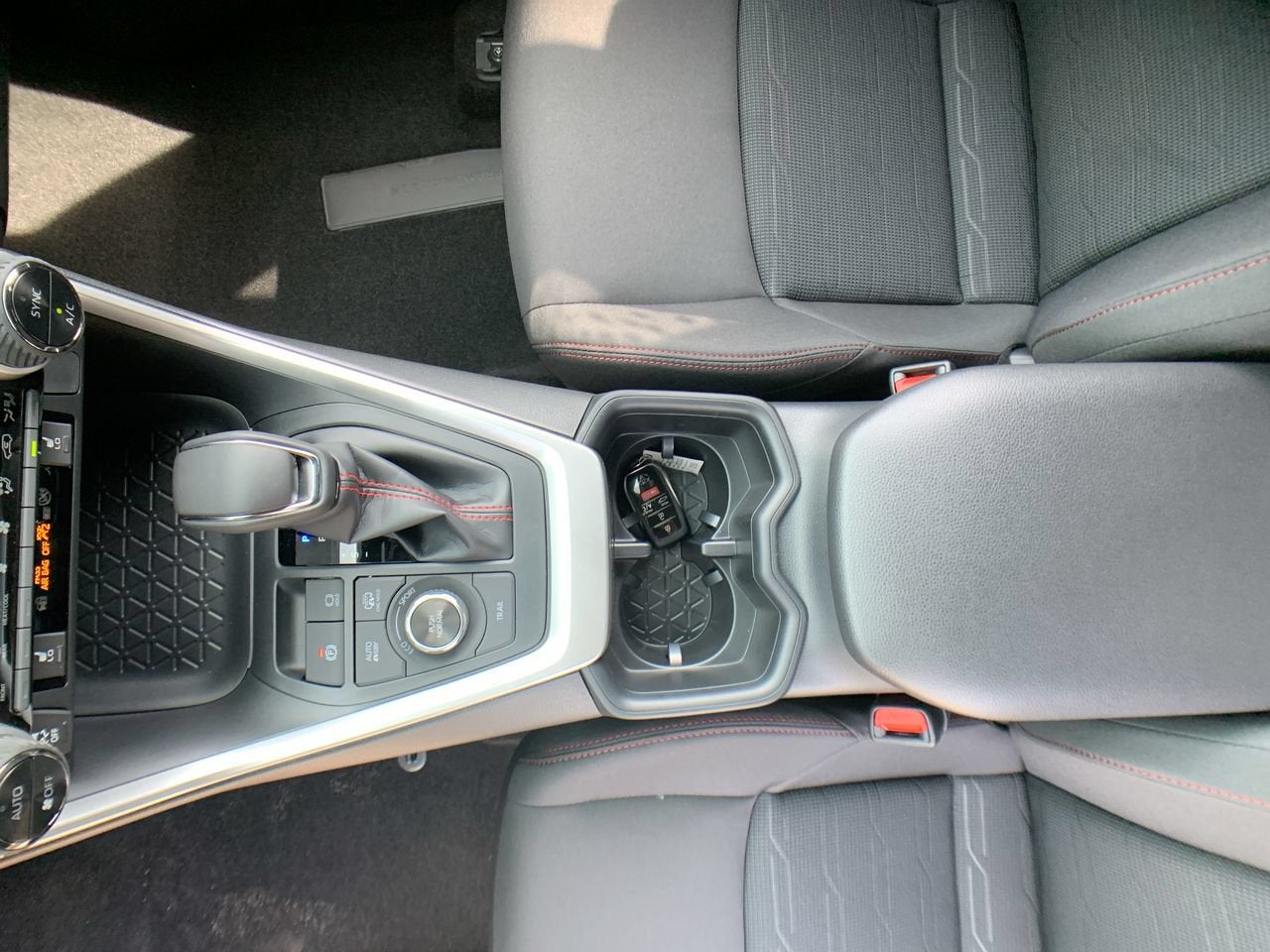 2024 Toyota RAV4 Prime SE