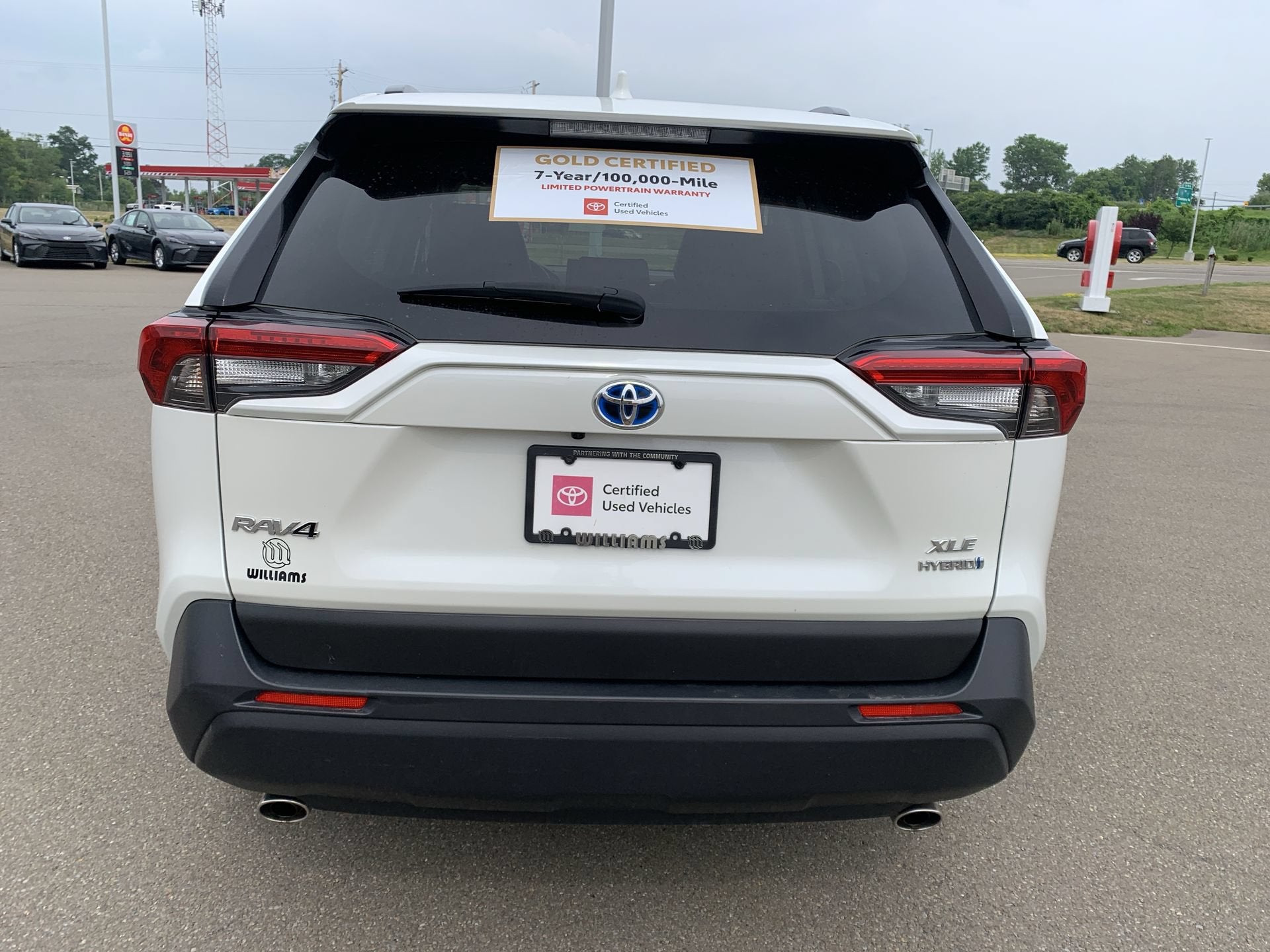 2022 Toyota RAV4 XLE Premium