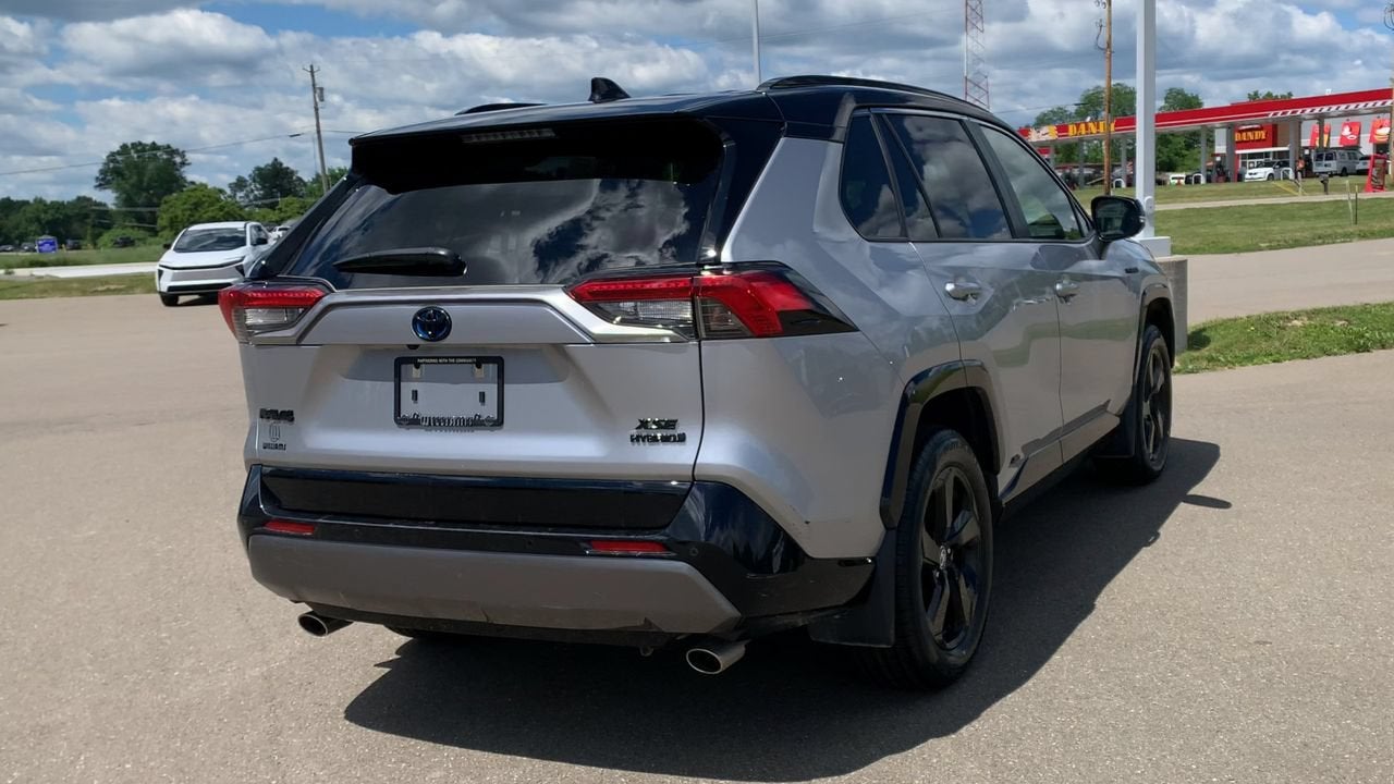 2020 Toyota RAV4 XSE
