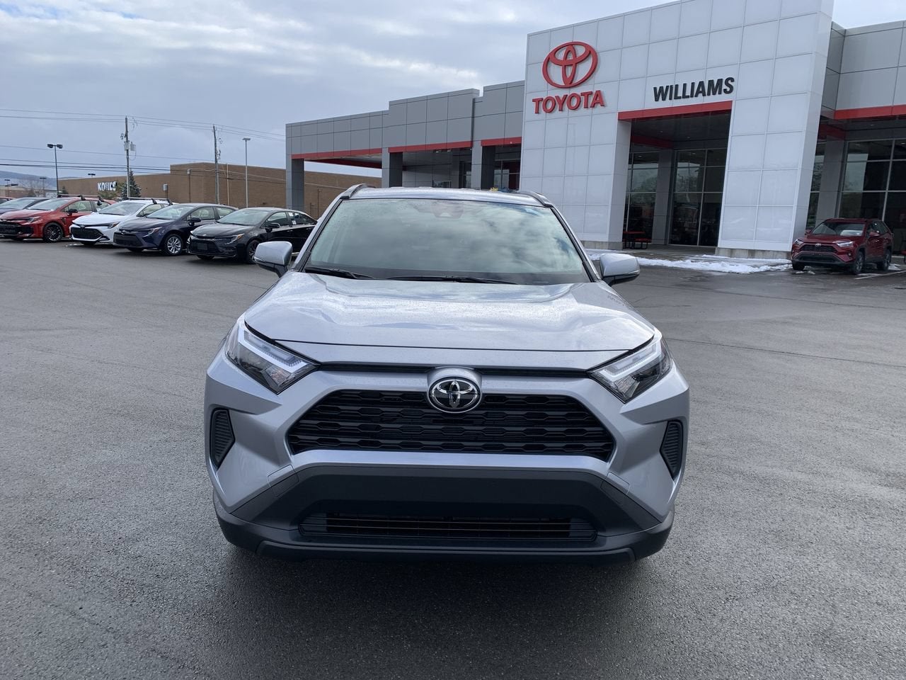 2025 Toyota RAV4 LE