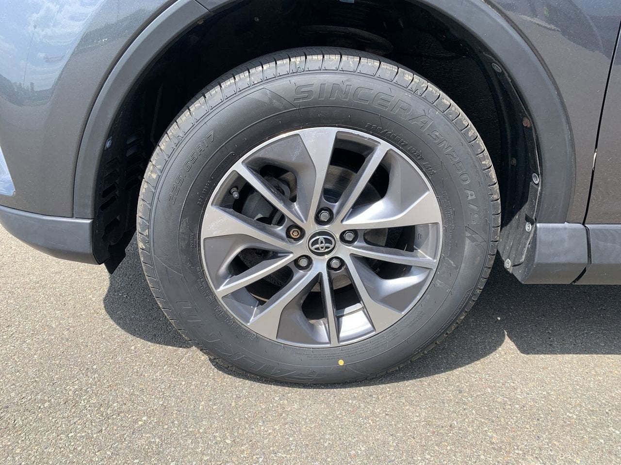 2016 Toyota RAV4 Hybrid XLE