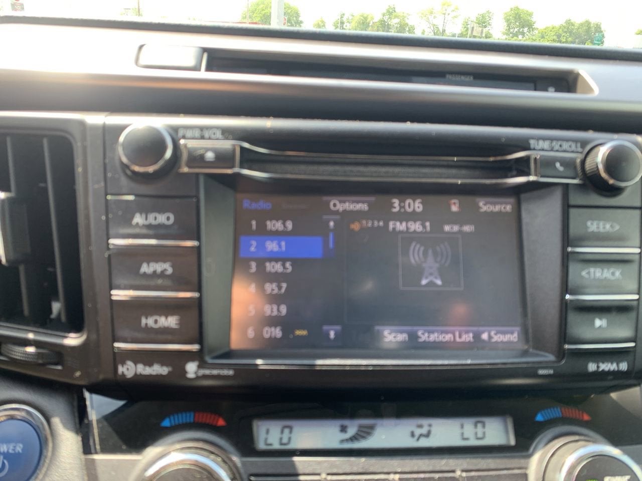 2016 Toyota RAV4 Hybrid XLE