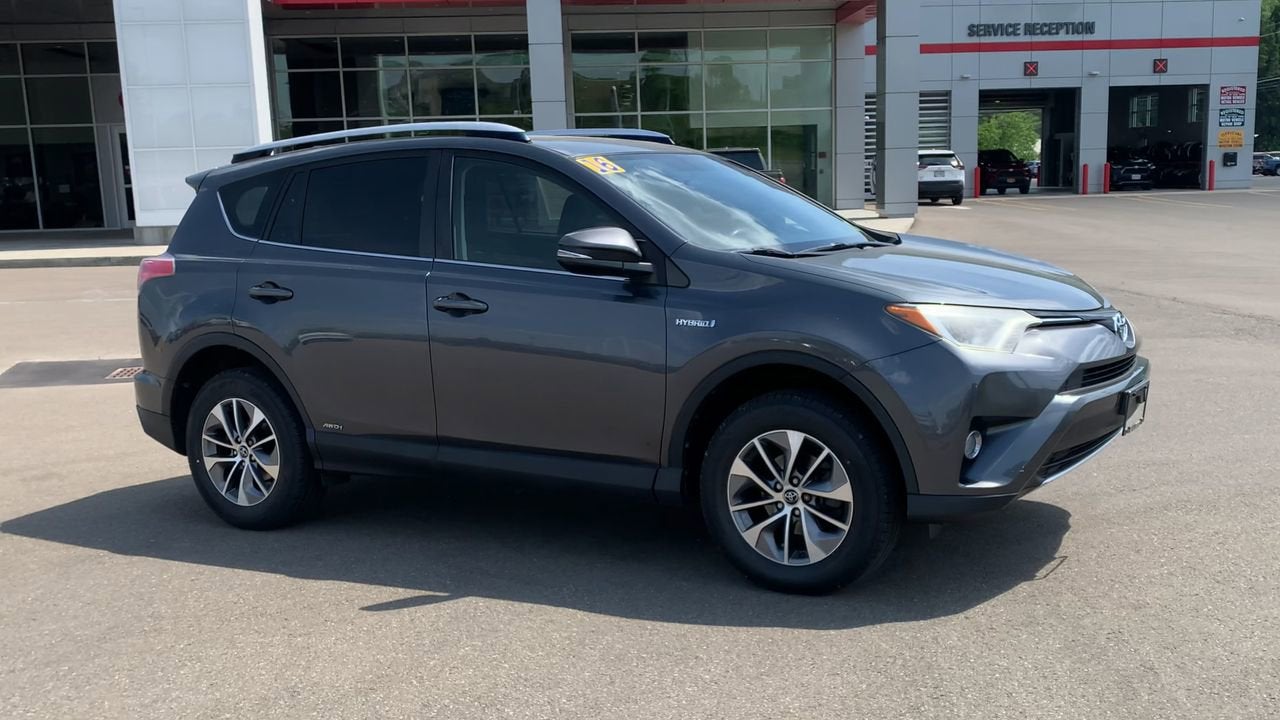 2016 Toyota RAV4 Hybrid XLE