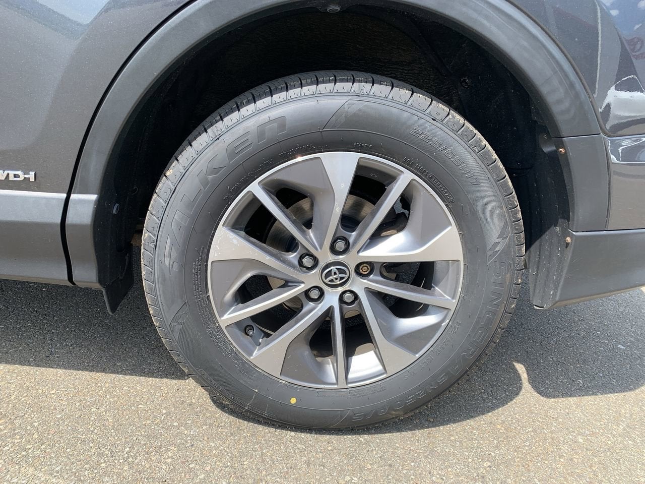 2016 Toyota RAV4 Hybrid XLE