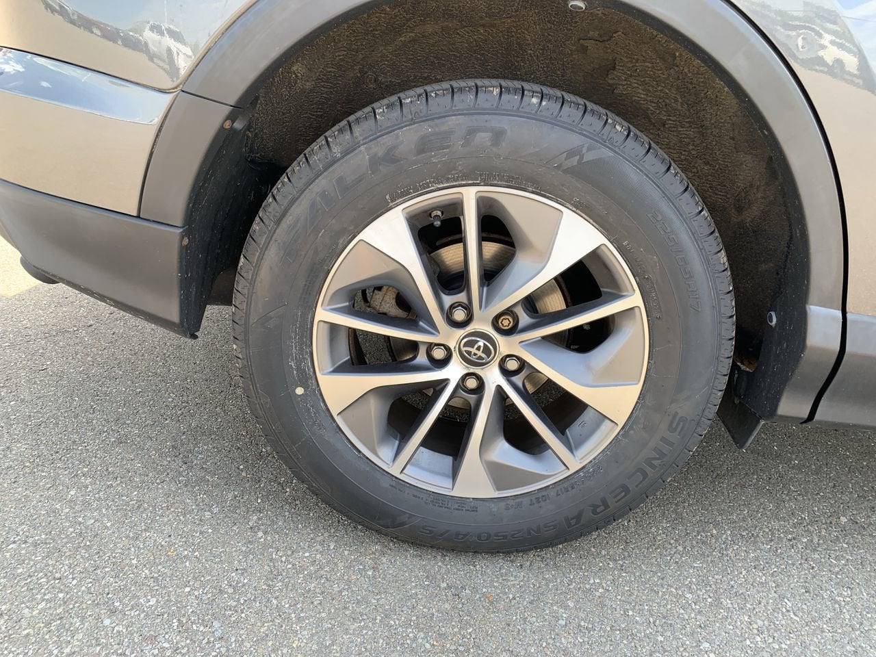 2016 Toyota RAV4 Hybrid XLE