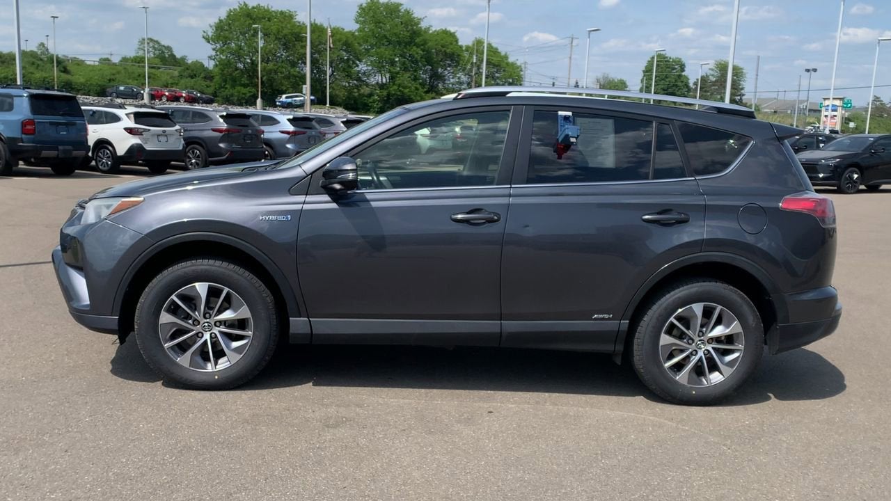 2016 Toyota RAV4 Hybrid XLE