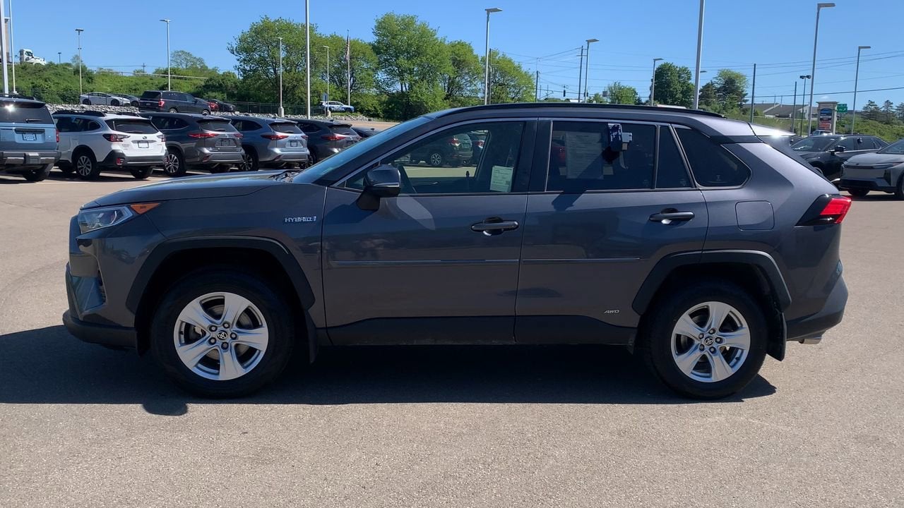 2021 Toyota RAV4 XLE