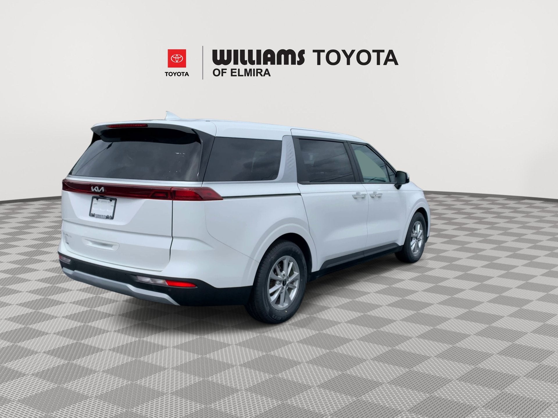 2024 Kia Carnival LX