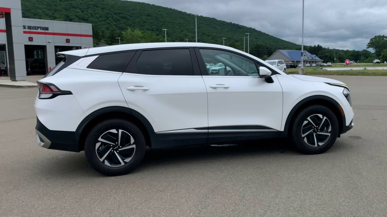 2023 Kia Sportage Hybrid LX