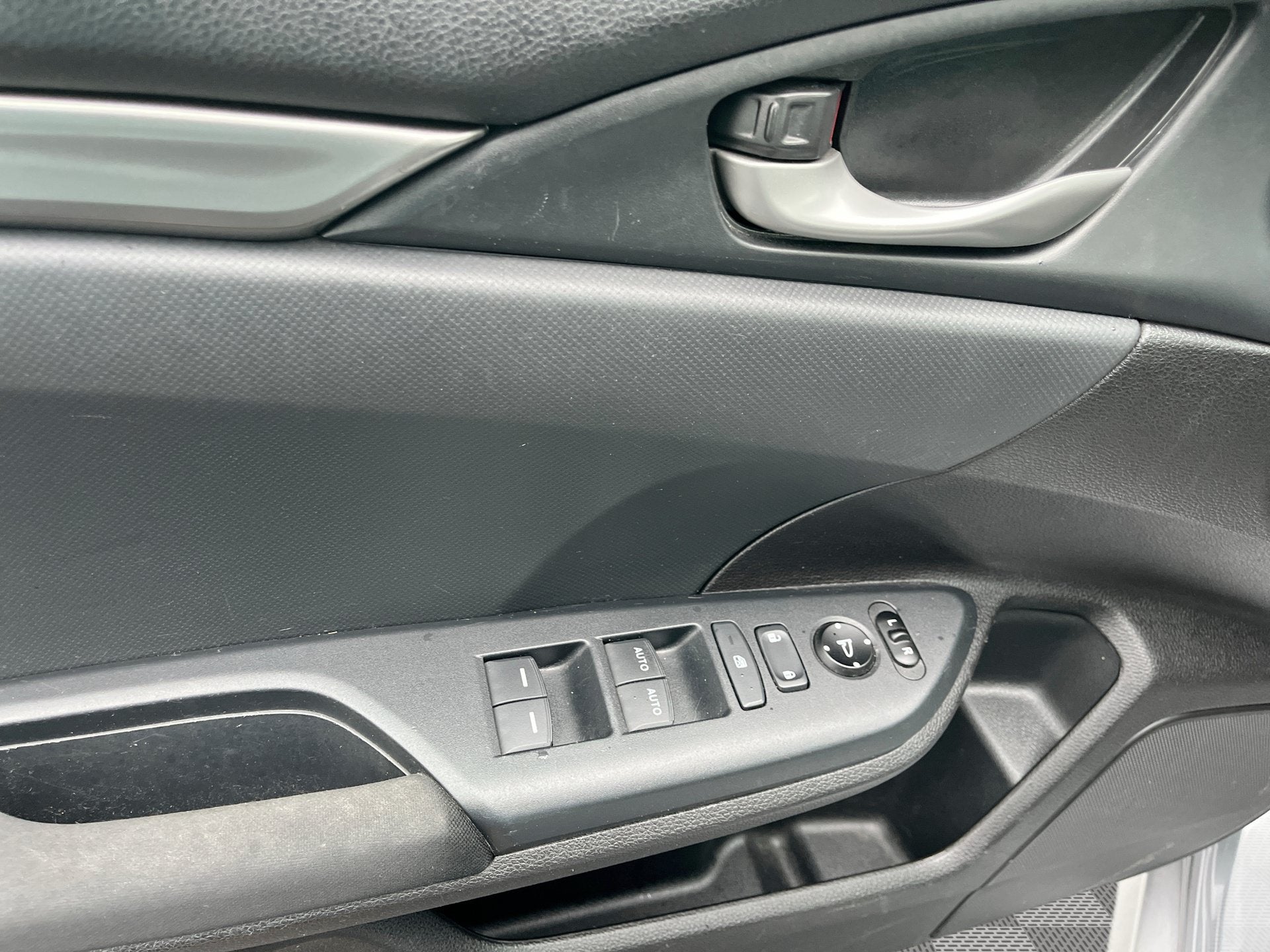 2020 Honda Civic Hatchback LX