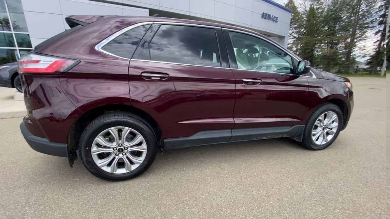 2024 Ford Edge Titanium