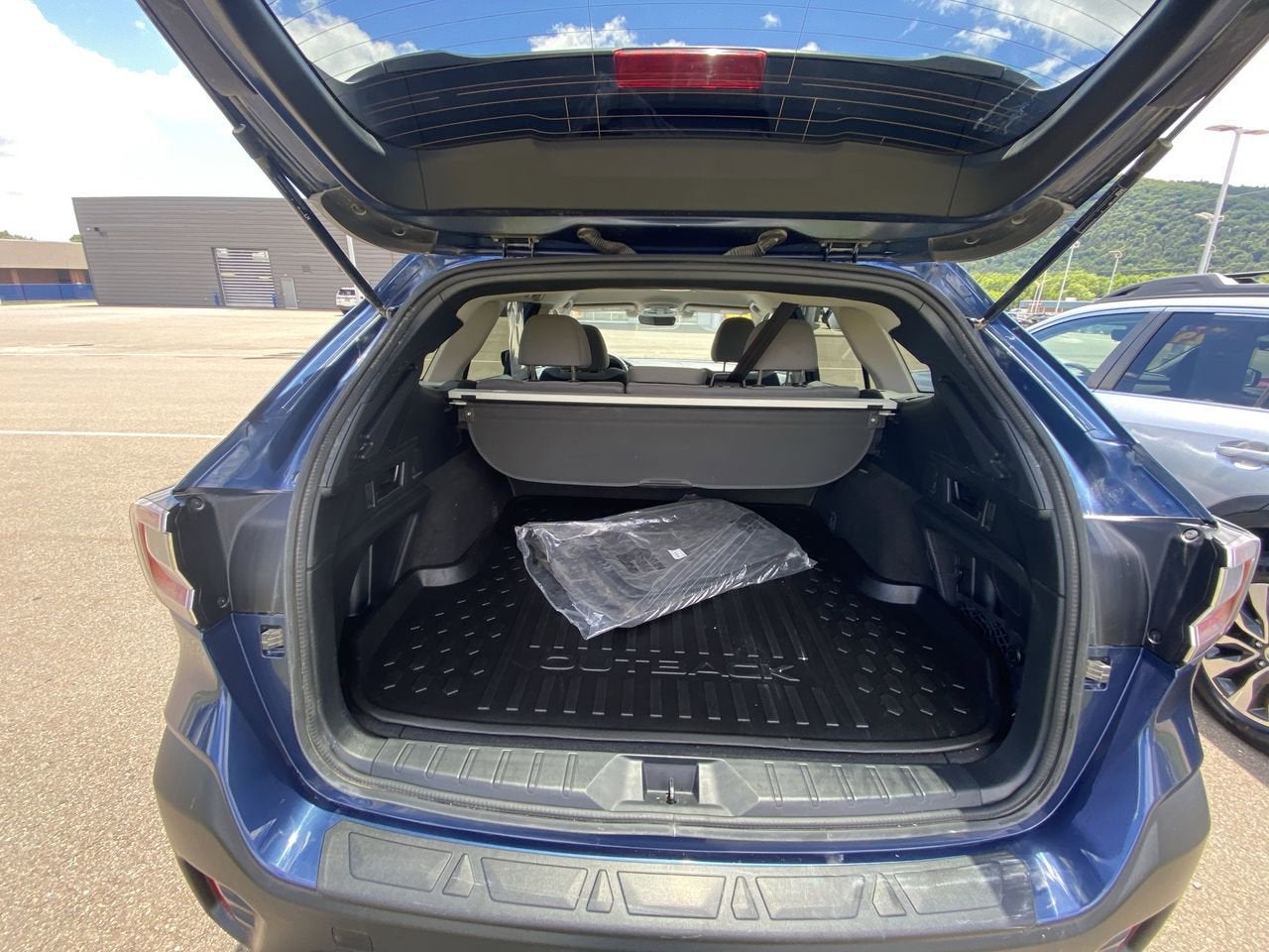 2022 Subaru Outback Premium