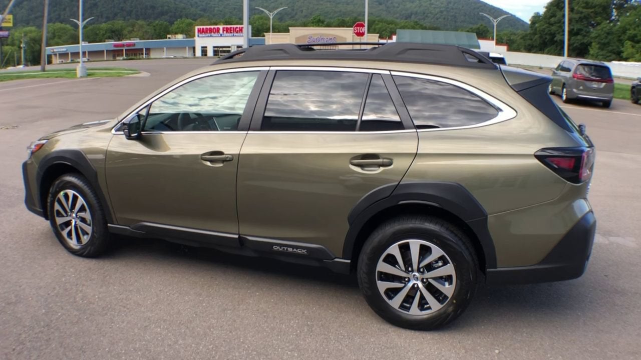 2024 Subaru Outback Premium
