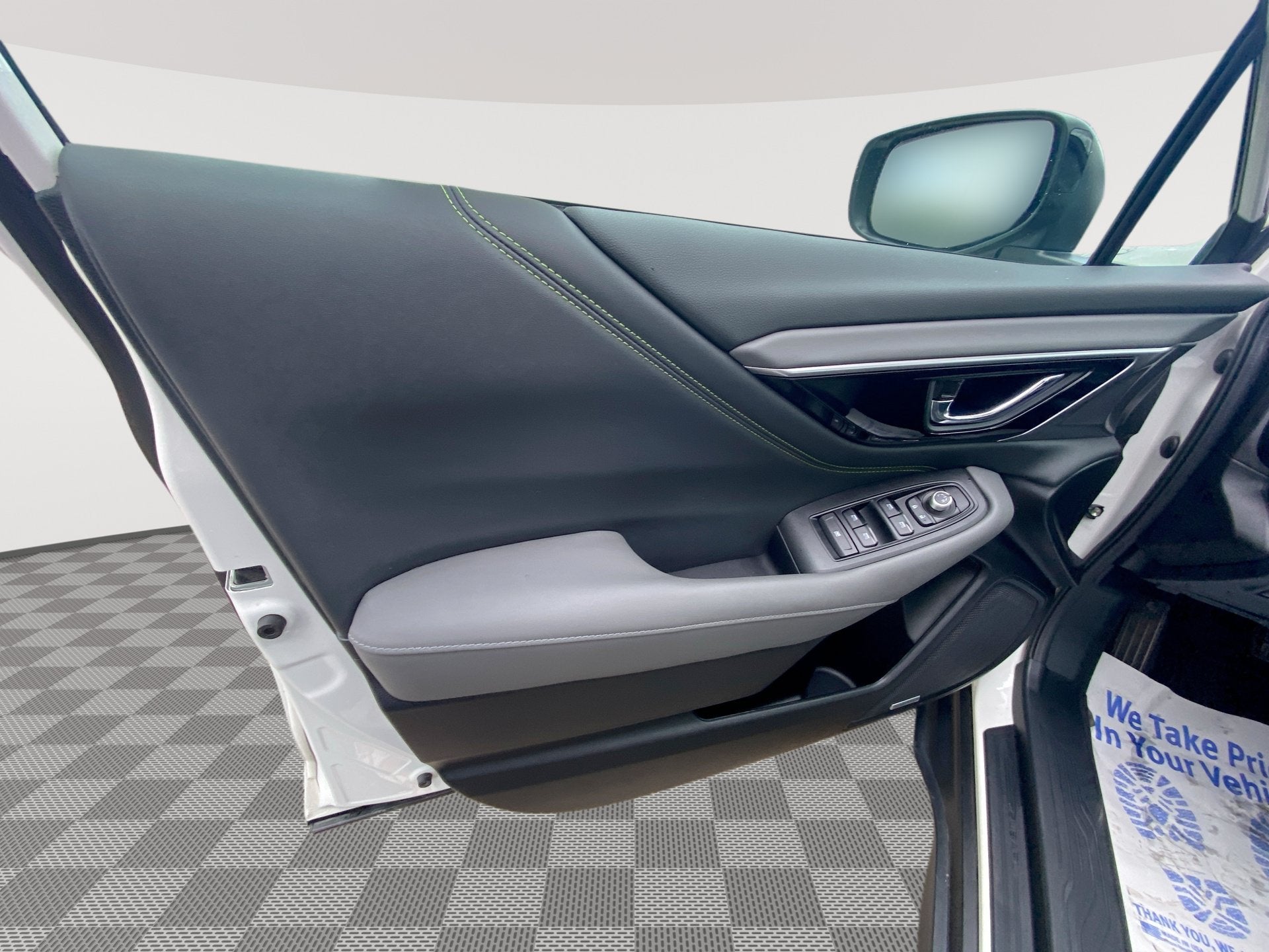 2025 Subaru Outback Onyx Edition XT