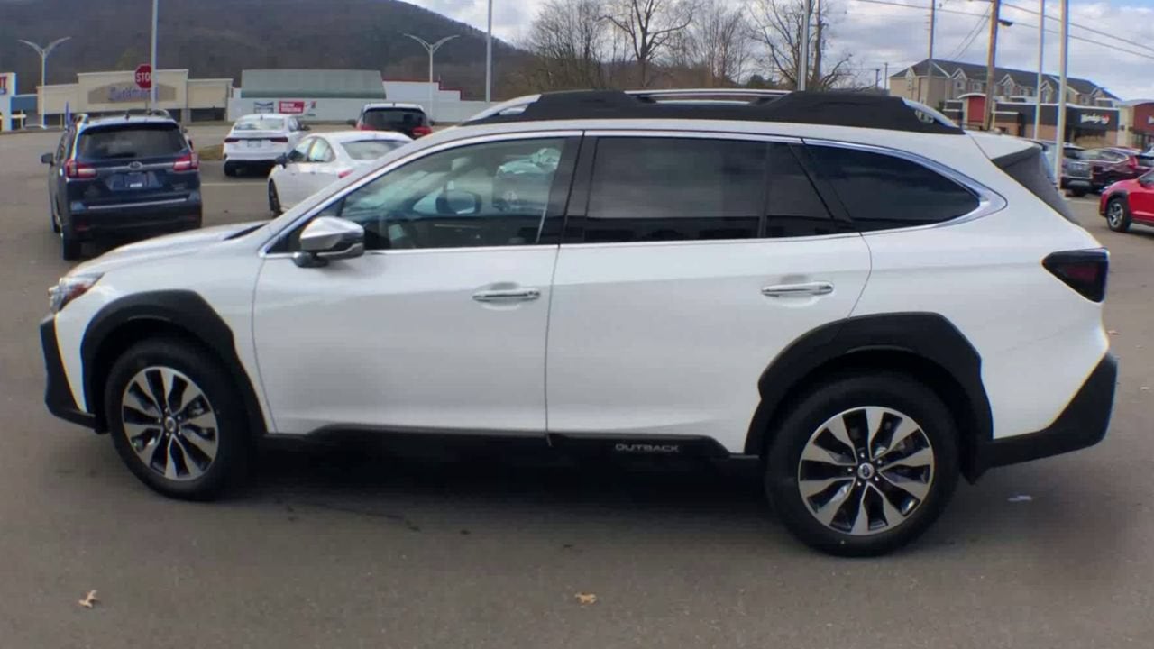 2024 Subaru Outback Touring XT