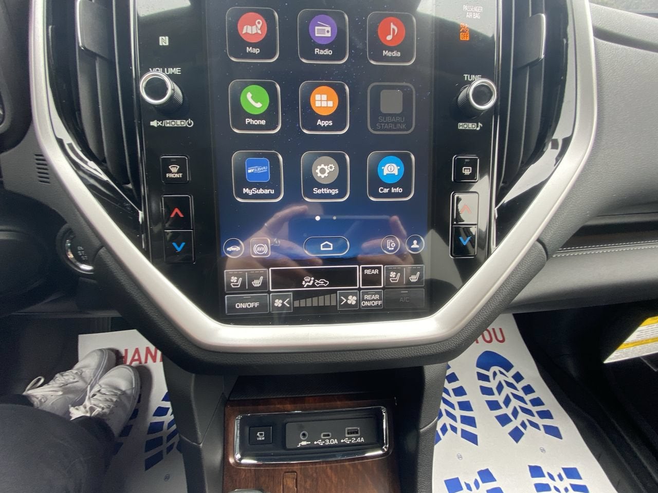 2024 Subaru Ascent Touring