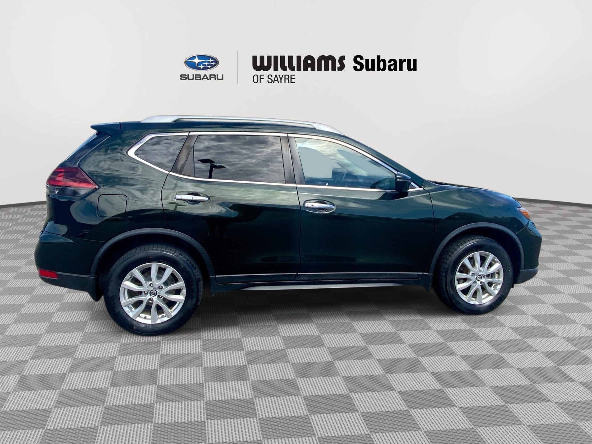2018 Nissan Rogue SV
