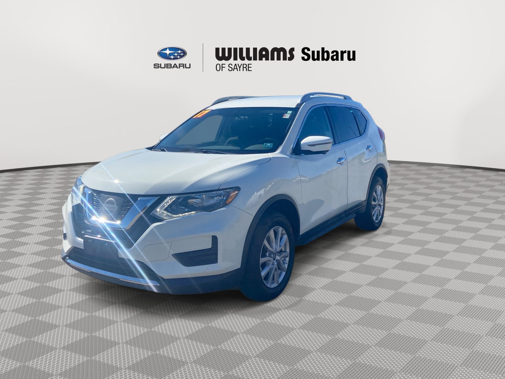 2017 Nissan Rogue SV