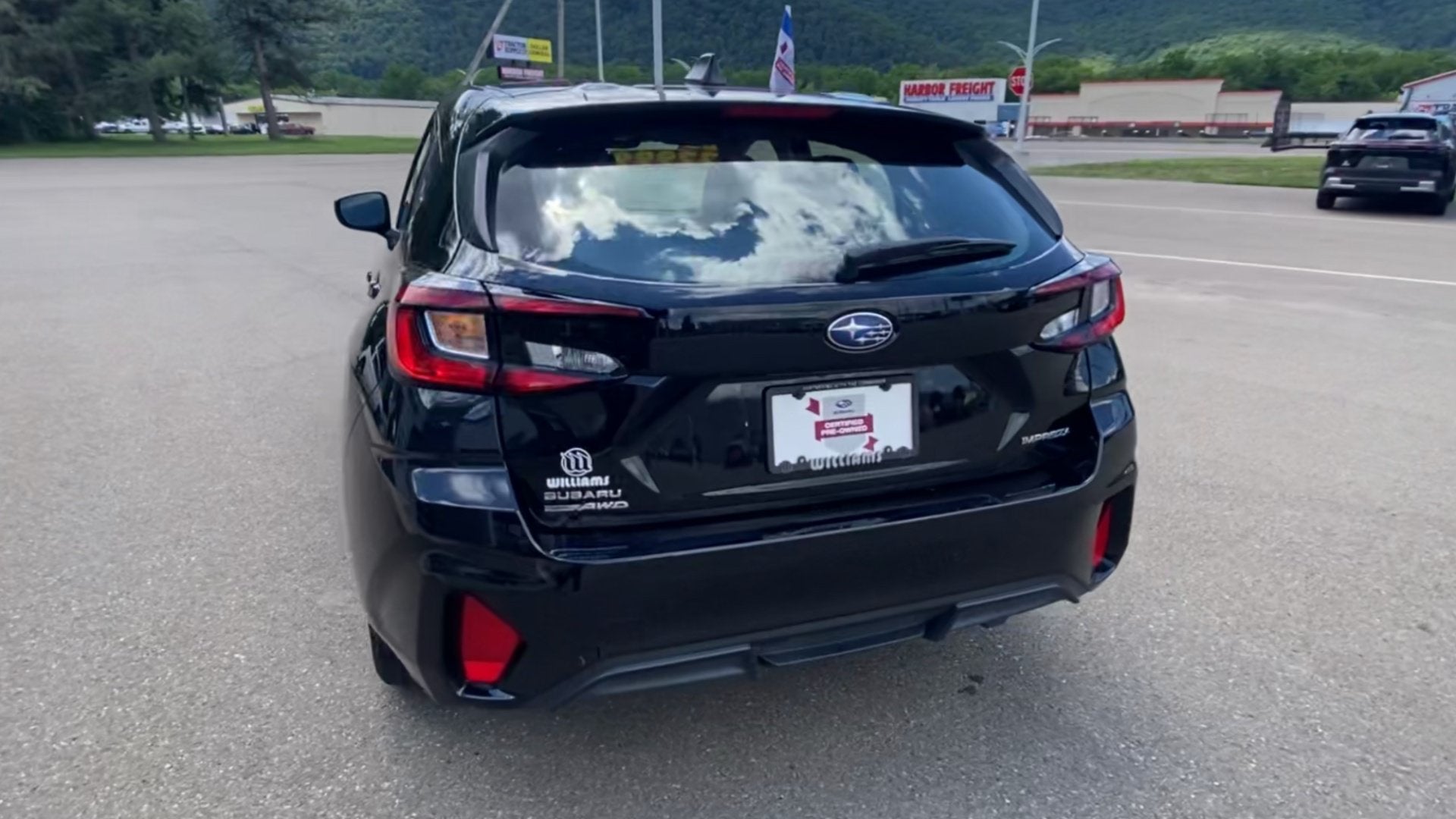 2025 Subaru Impreza Base