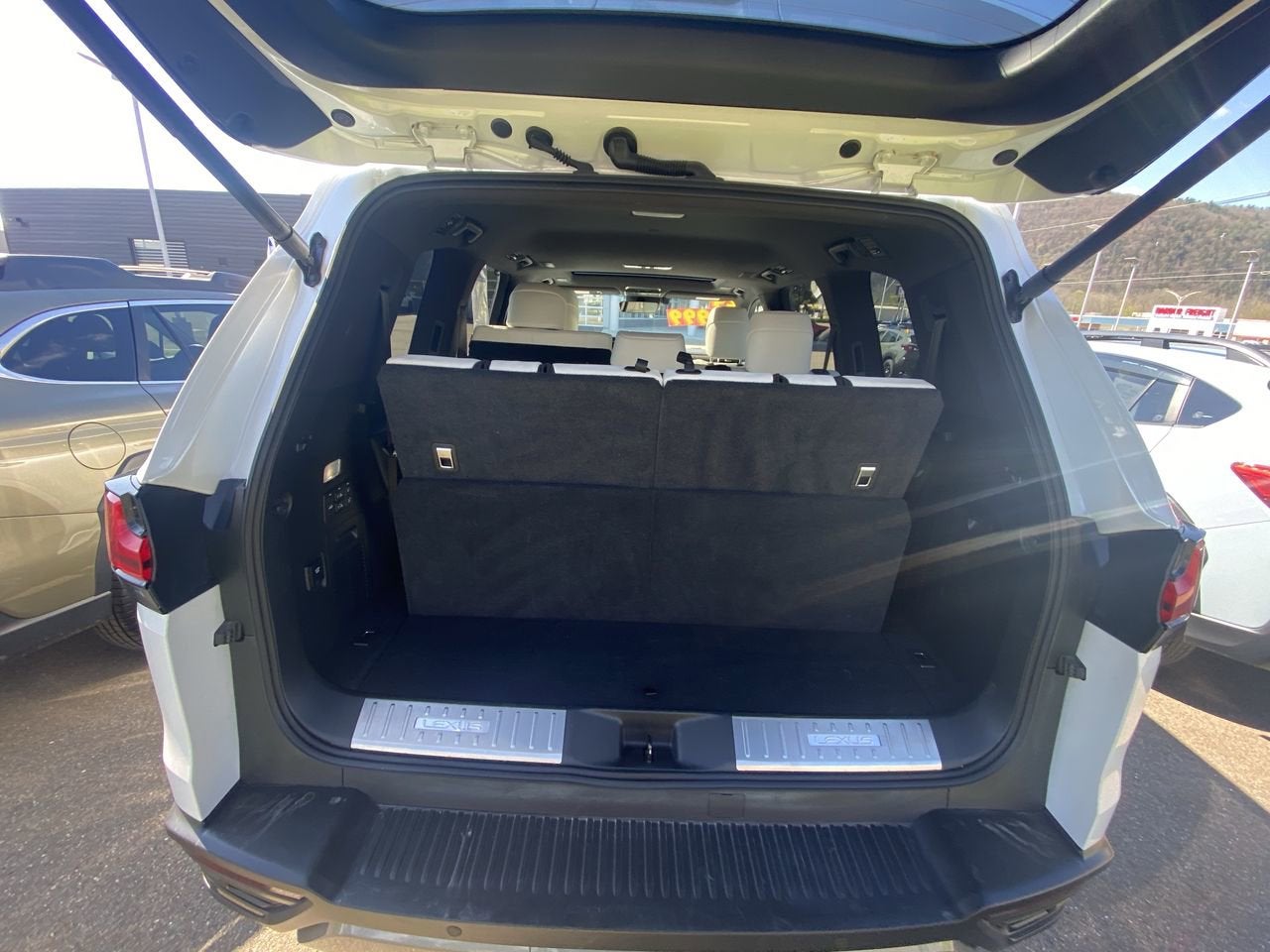2024 Lexus LX LX 600 Luxury