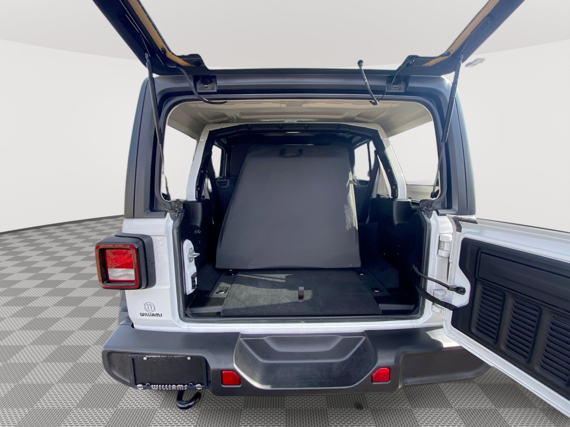 2023 Jeep Wrangler Willys