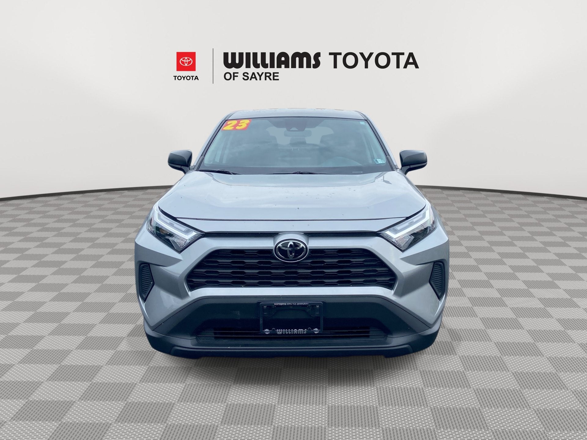 2023 Toyota RAV4 LE