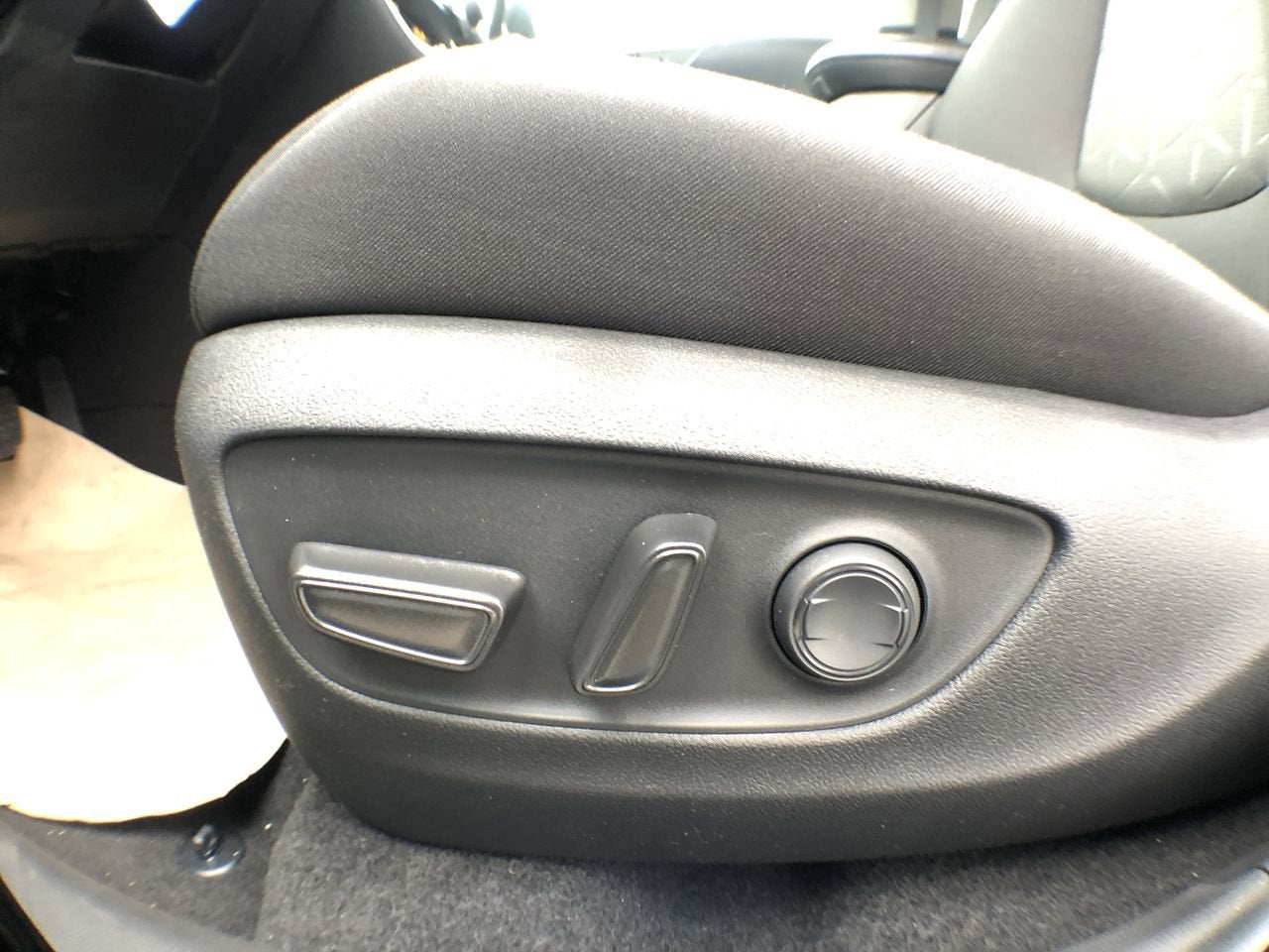 2023 Toyota RAV4 Hybrid Woodland