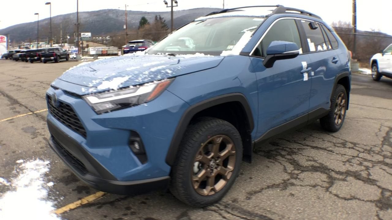 2023 Toyota RAV4 Hybrid Woodland