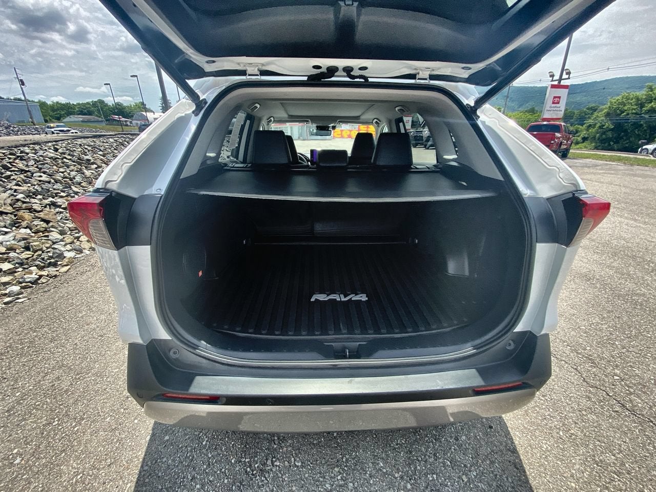 2023 Toyota RAV4 Hybrid Limited