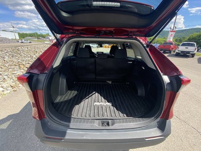 2022 Toyota RAV4 Hybrid LE